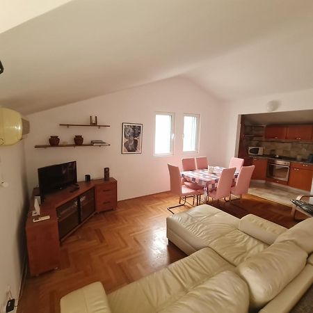 Nerina Apartment Petrovac Exterior foto